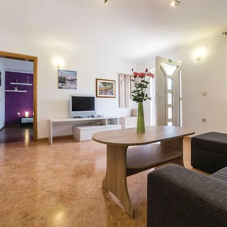 One-bedroom In *